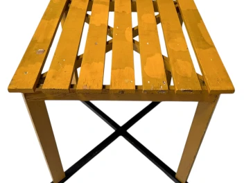 Two Art Deco Modernist Lacquered Beech Armchairs and Table, 1930s